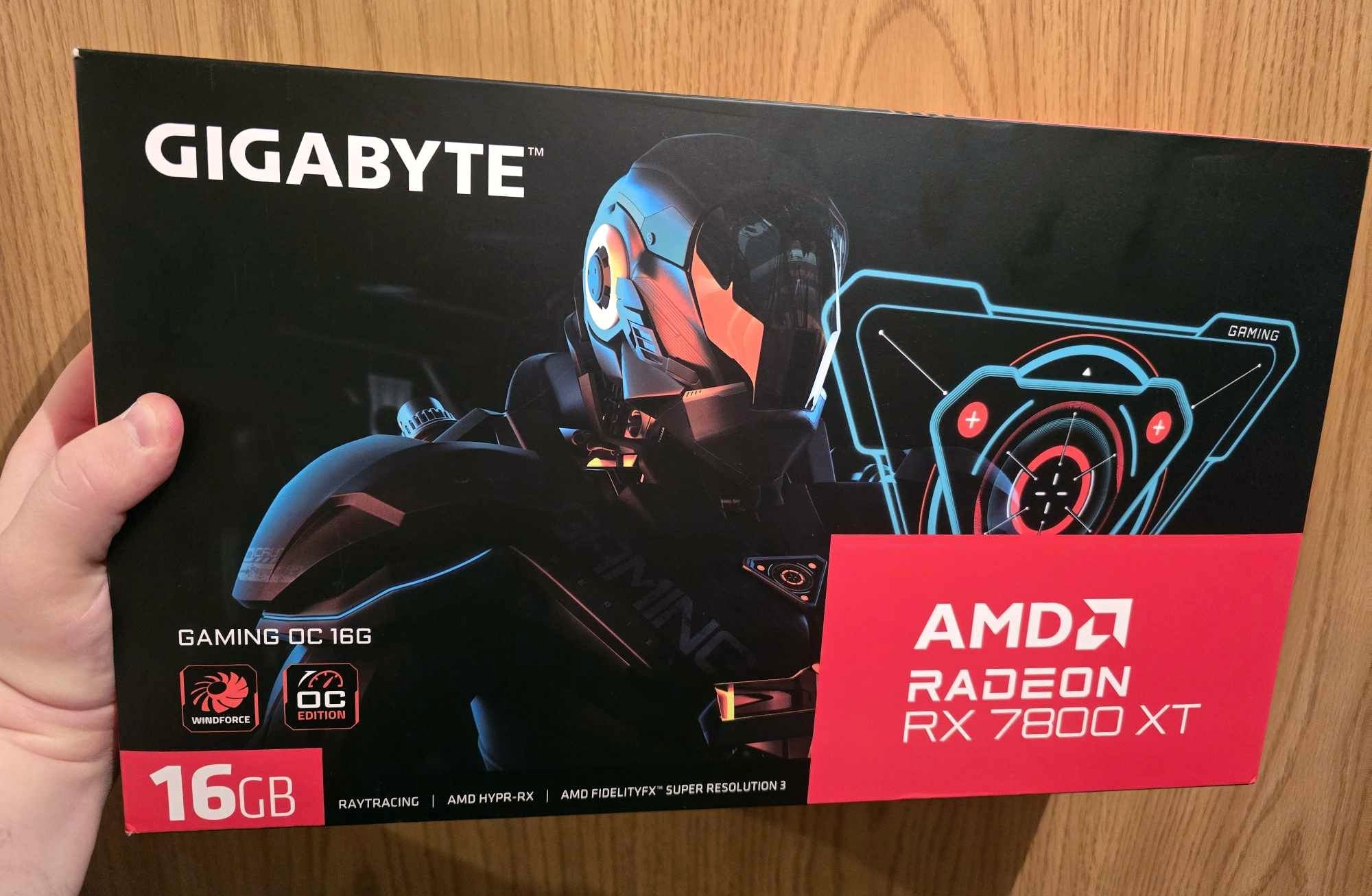 GIGABYTE AMD Radeon RX 7800 XT: alternativă de top la un preț rezonabil